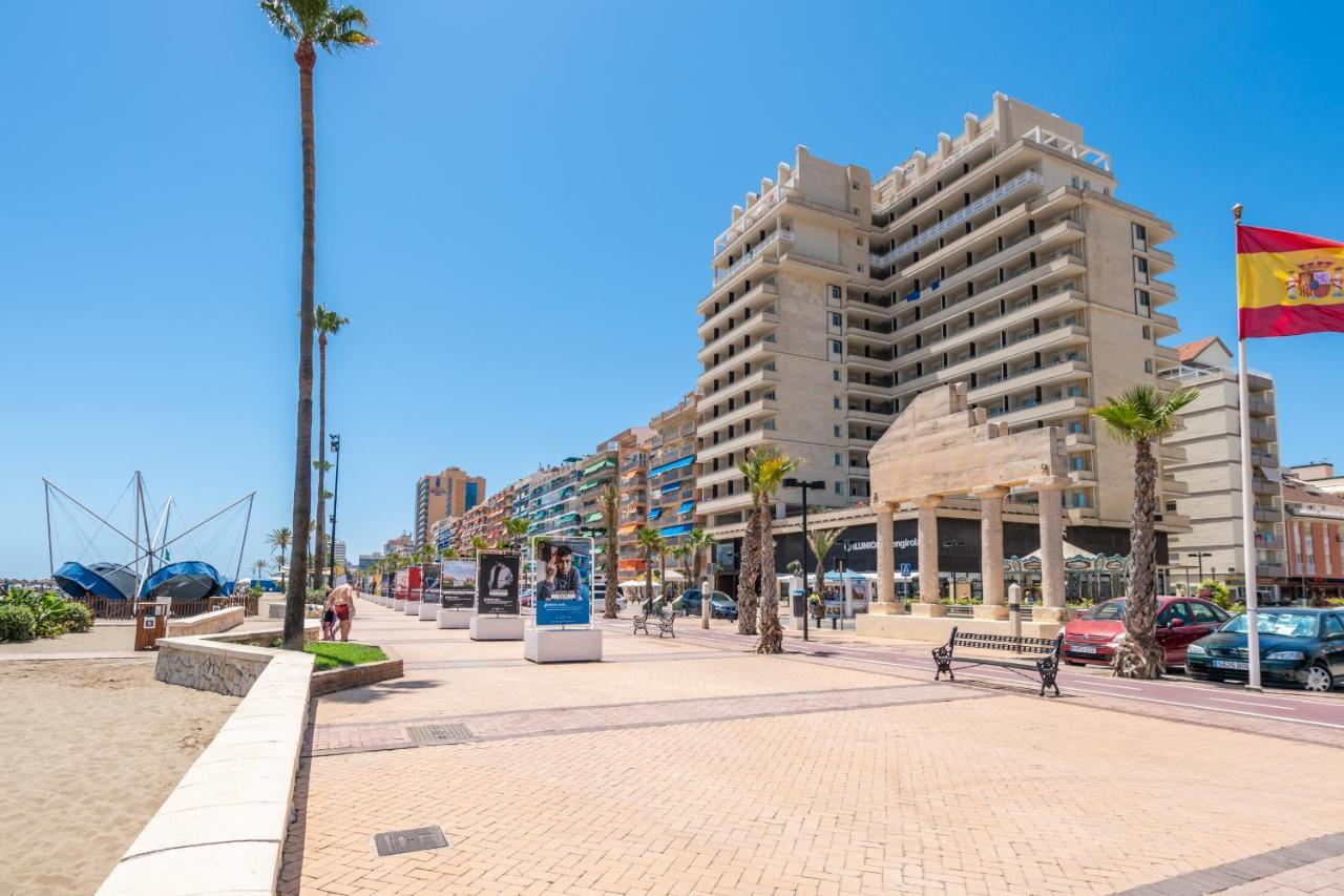 Atico 2 Dormitorios Junto A La Playa By Renthas Fuengirola Extérieur photo